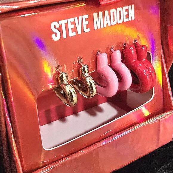 Steve Madden Heart Hoop Earring Set - Picture 5 of 6